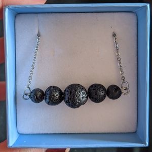 Diffuser bead necklace